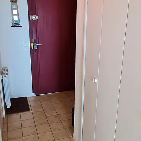 Apartamento Moderne Rdc Avec Garage Et Terrasse - Fr-1-550-21