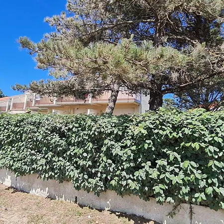 Moderne Rdc Avec Garage Et Terrasse - Fr-1-550-21 *